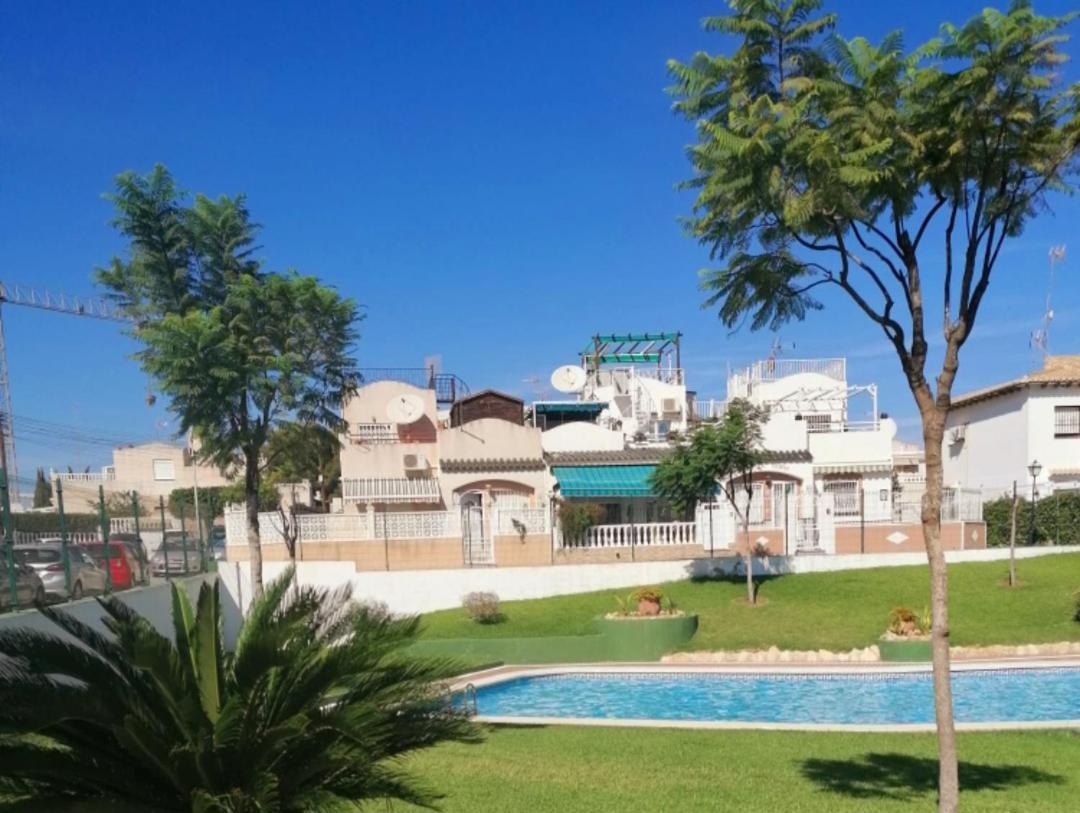 Apartament Casa Del Gato Rojo , Communal Swimming Pool , Terrace With Barbecue Torrevieja Kültér fotó